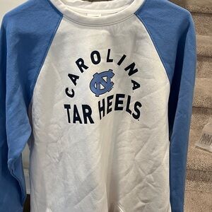 Vintage Russell Athletic Carolina Tar Heels Blue and White Sweatshirt